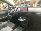 MG MG4 64 kWh Luxury