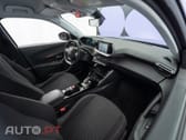 Peugeot E-2008 50 kWh Active Pack