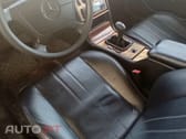 Mercedes-Benz 220 E 220 D