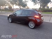 Peugeot 208 1.6 BlueHDi Style