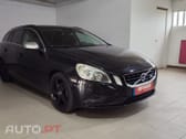 Volvo V60 2.0 D3 R-Design