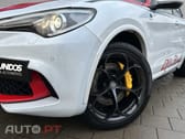 Alfa Romeo Stelvio V6 2.9 Bi-Turbo AT8-Q4 Quadrifoglio
