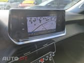 Peugeot 2008 PureTech 155 EAT8 GT
