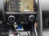 Jaguar E-Pace P300