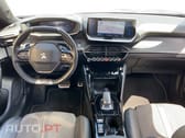 Peugeot 2008 PureTech 130 EAT8 GT