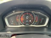 Volvo V60 2.4 D6 R-Design Momentum AWD Phev
