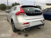 Volvo V40 D2