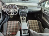 Volkswagen Golf 2.0 TSI GTI