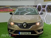 Renault Clio Outro