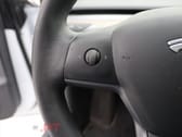 Tesla Model 3 Standard RWD Plus AUTOPILOT