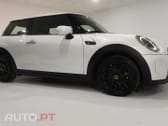 MINI Cooper Cooper SE Premium Essential