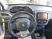 Peugeot 208 1.2 PureTech Signature