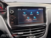 Peugeot 2008 1.2 e-VTi Style
