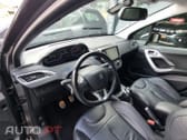 Peugeot 208 1.2 PureTech GT Line