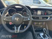 Alfa Romeo Stelvio V6 2.9 Bi-Turbo AT8-Q4 Quadrifoglio