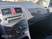 Toyota Auris 1.4 D-4D Sol