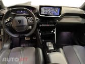 Peugeot 2008 1.2 PureTech GT EAT8