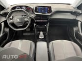 Peugeot 2008 1.2 PureTech Allure EAT8