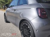 Fiat 500e La Prima