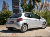 Peugeot 208 1.2 PureTech Signature