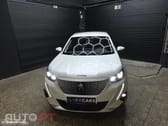 Peugeot E-2008 50 kWh Allure Pack