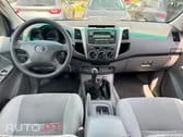 Toyota Hilux 2.5 D-4D CD Tracker