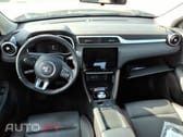 MG ZS Standard Luxury