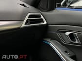 BMW 330 e Pack Desportivo M Pro Auto