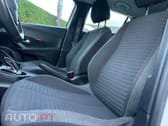 Peugeot 2008 1.2 PureTech Active EAT8