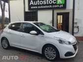 Peugeot 208 1.2 PureTech Signature