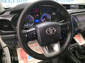 Toyota Hilux 2.4 D-4D 4WD CD CH