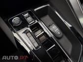 Peugeot 3008 1.2 Puretech EAT8 