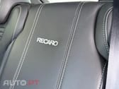 Ford Focus 2.0 EcoBoost ST c/ Pack Pele Desportiva
