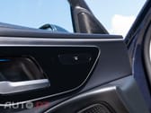 Mercedes-Benz E 300 Outro