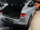 Ford Mustang Mach-E 75.7 kWh Base