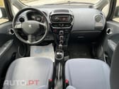 Peugeot iOn Active