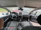Peugeot 207 CC 2000