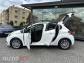 Peugeot 208 1.2 PureTech Signature