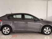 Chevrolet Cruze 1.6 LT