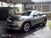 Ford Mustang Mach-E AWD PREMIUM