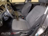 Volkswagen Golf 1.6 Tdi Confortline DSG