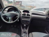 Peugeot 206 1.1 Color Line