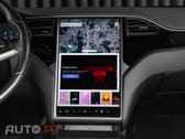 Tesla Model X 75D