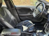 Volvo V40 2.0 D4 R-Design