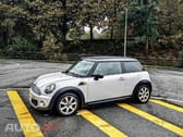 MINI Cooper Cooper D