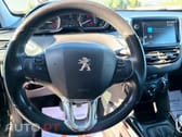 Peugeot 2008 1.2 PureTech Signature