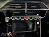 Peugeot 2008 1.2 PureTech Style