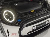 MINI Cooper Cooper SE Premium Essential