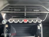 Peugeot 2008 1.2 PureTech Style