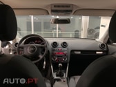 Audi A3 1.6 FSI ATTRACTION